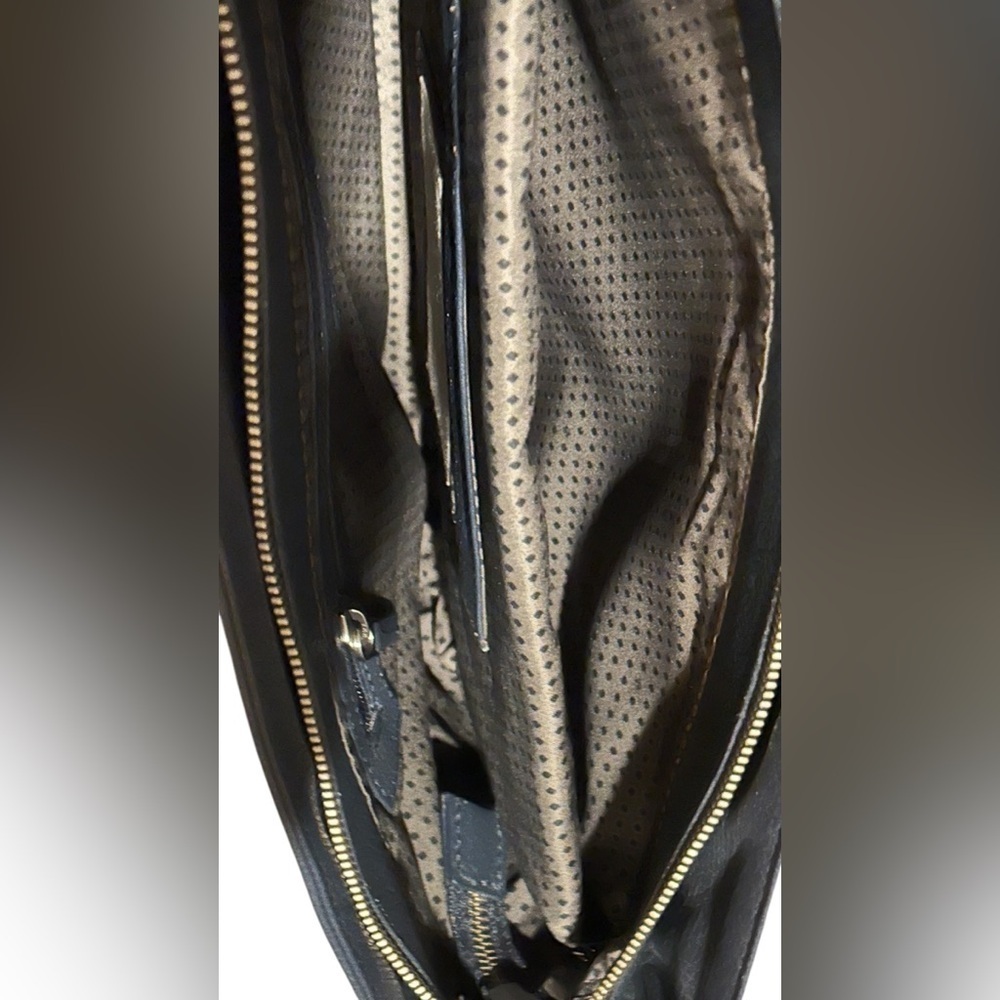 Moleskine Black Leather Laptop Bag w/ adj. waist strap. - Picture 6 of 10
